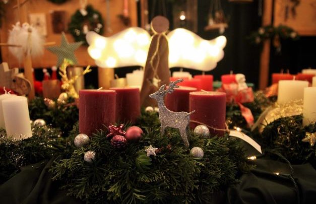 Decorazioni di Natale e tradizioni
