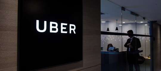 “Gli autisti non sono dipendenti”: la linea dura di Uber contro la California “Gli autisti non sono dipendenti”: la linea dura di Uber contro la California