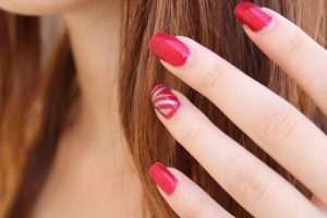 Nail art e smalto per unghie